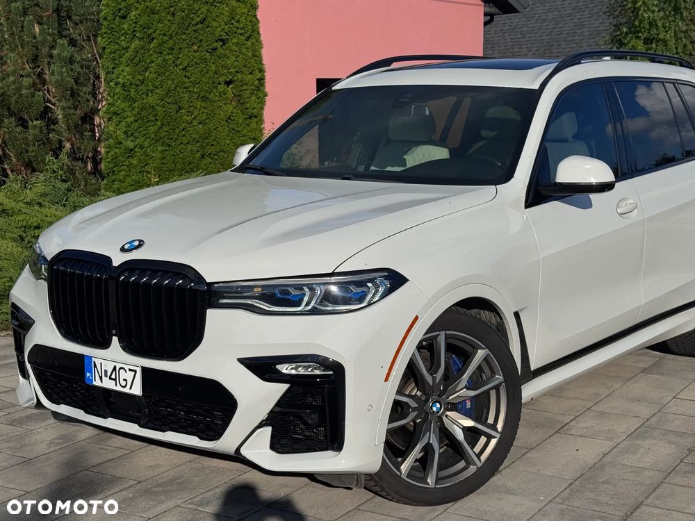 BMW X7 M50i sport - 16