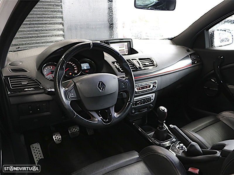 Renault Mégane Coupe 2.0 T RS - 28