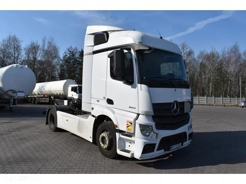 Mercedes-Benz Actros - 6