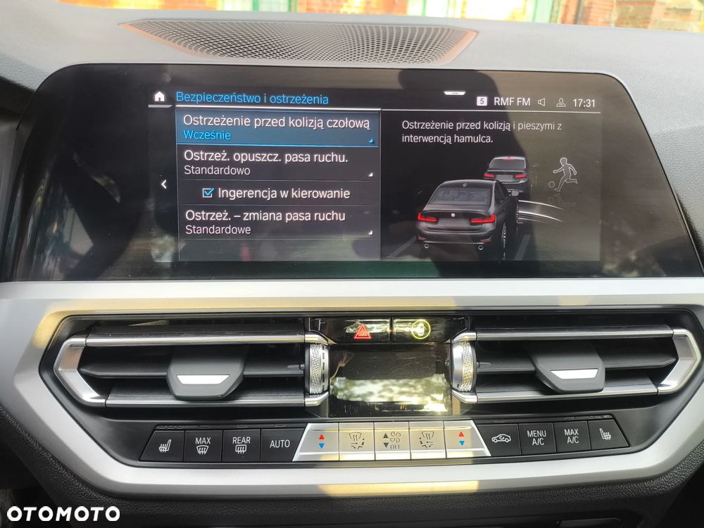 BMW Seria 3 320e - 27