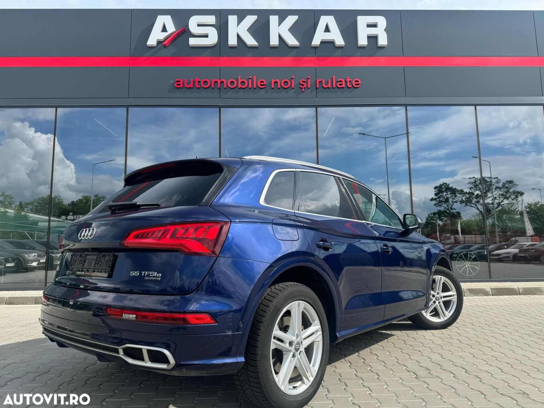 Audi Q5 55 TFSIe quattro S tronic S line - 5