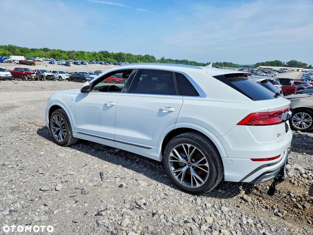 Audi Q8 - 5