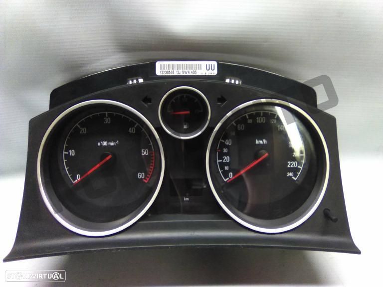 Quadrante 1323_0576 Opel Zafira B [2005_2012] 1.9 Cdti - 1
