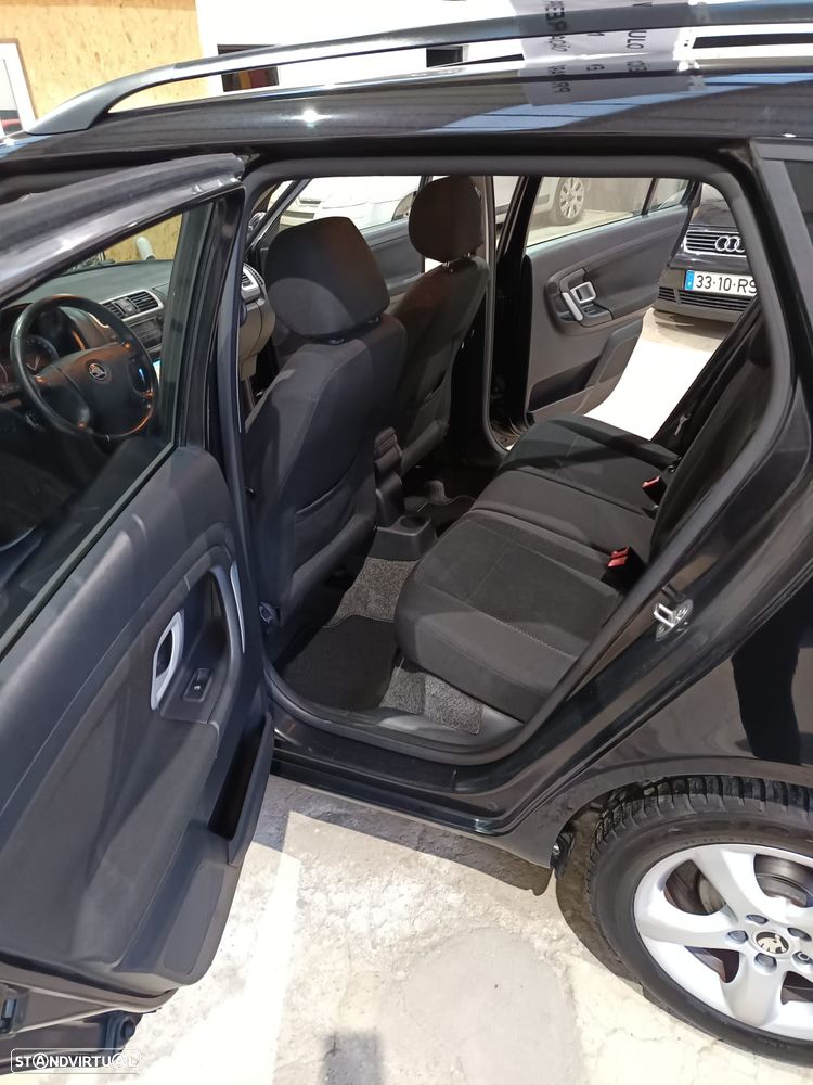 Skoda Fabia Break 1.4 TDi Elegance - 33