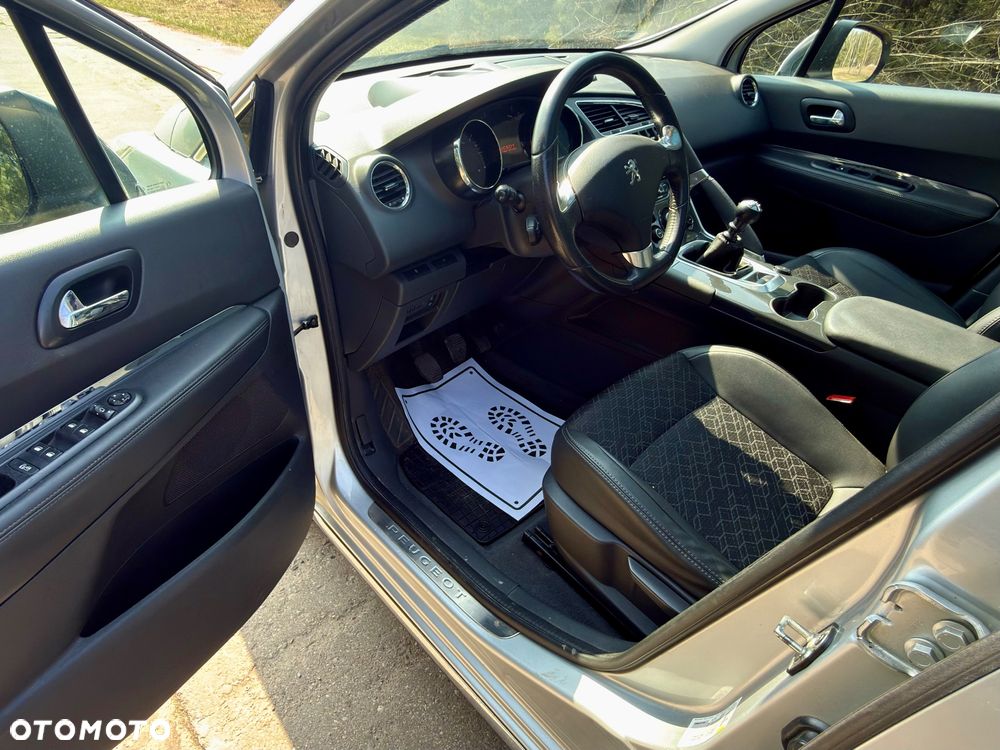 Peugeot 3008 2.0 BlueHDi Allure S&S - 15