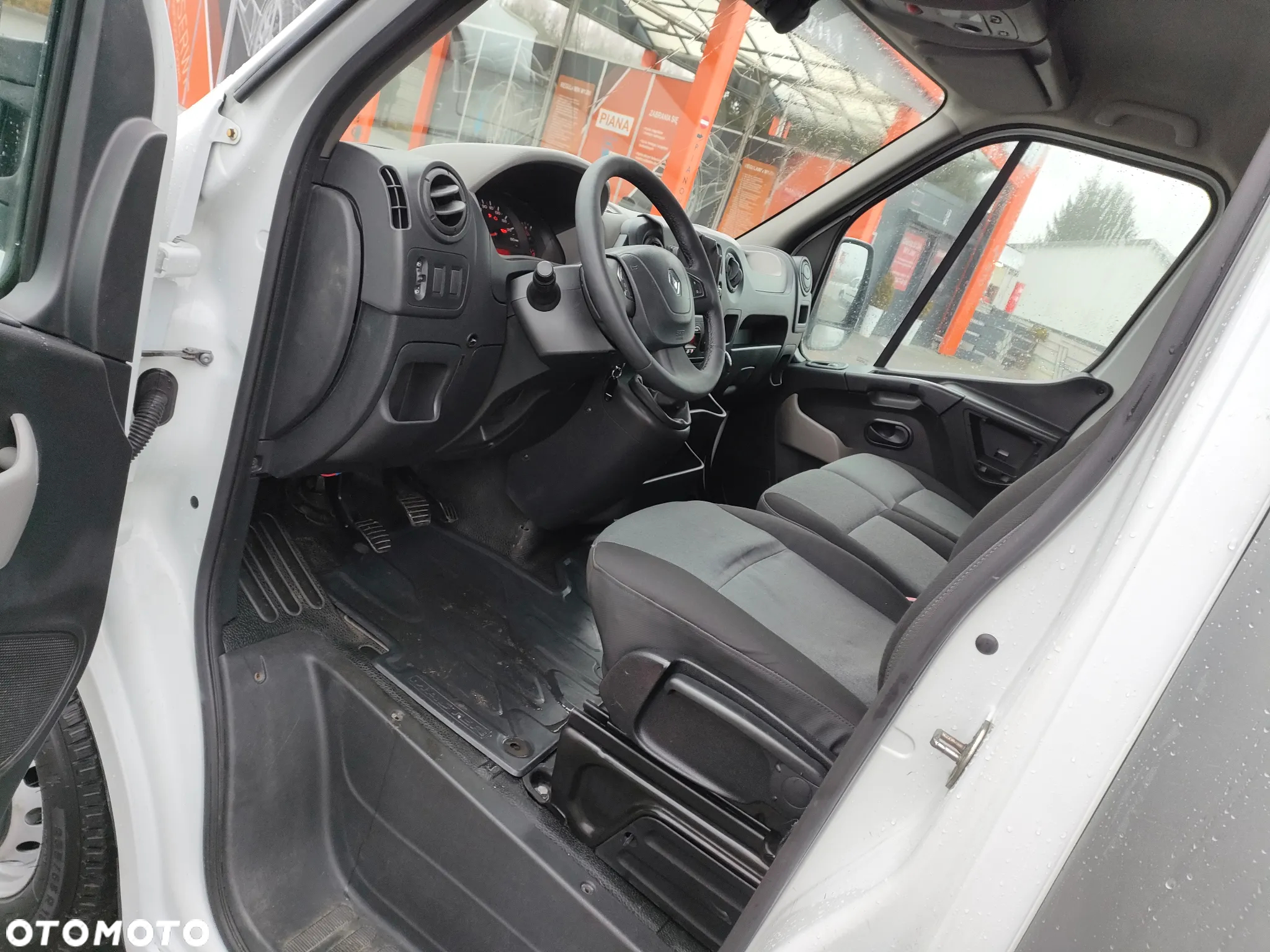 Renault Master - 10