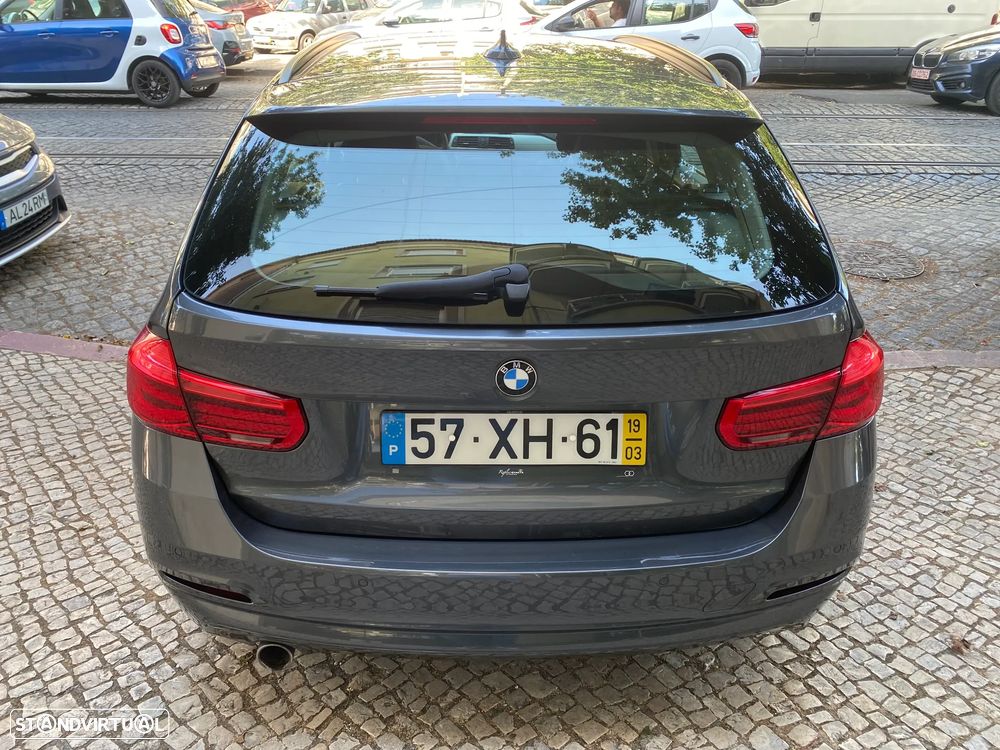BMW 318 d Touring Ultimate - 8