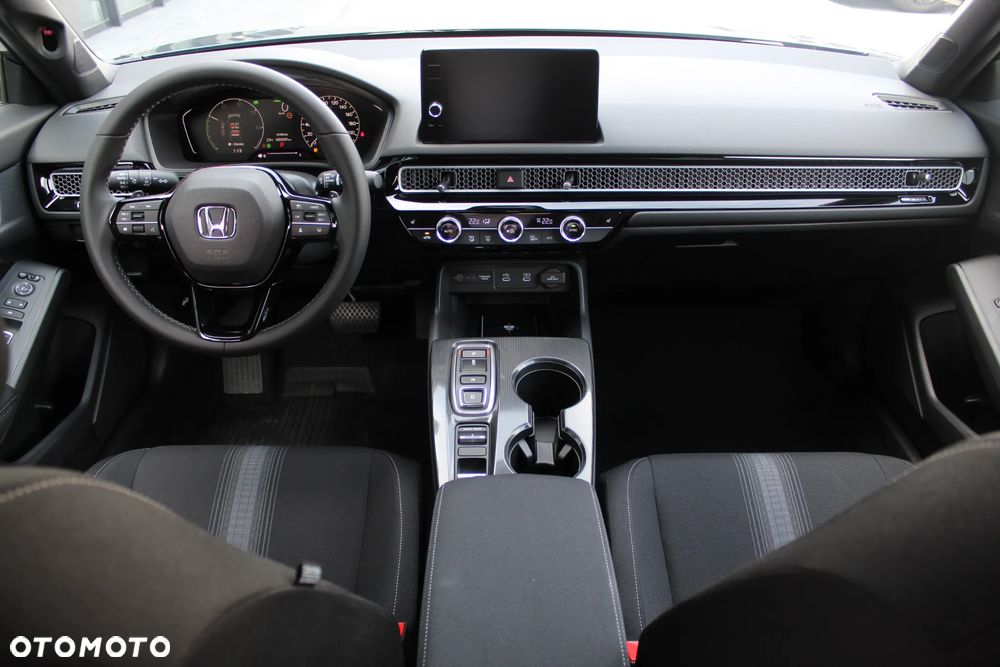 Honda Civic 2.0 i-MMD Elegance CVT - 28