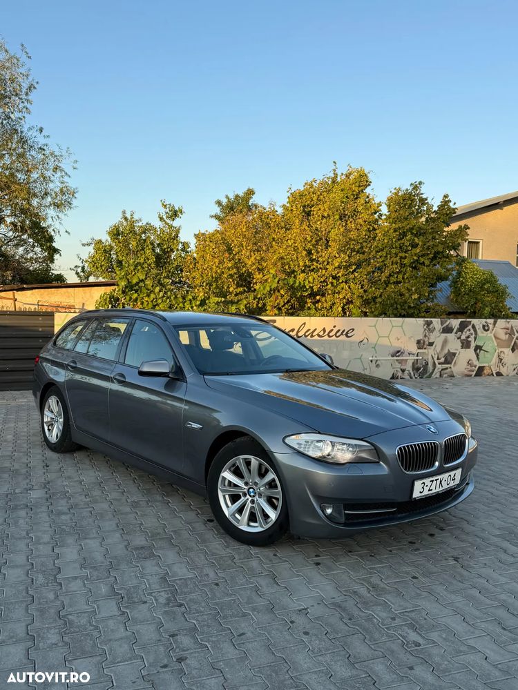 BMW Seria 5 520d Touring Aut. - 2