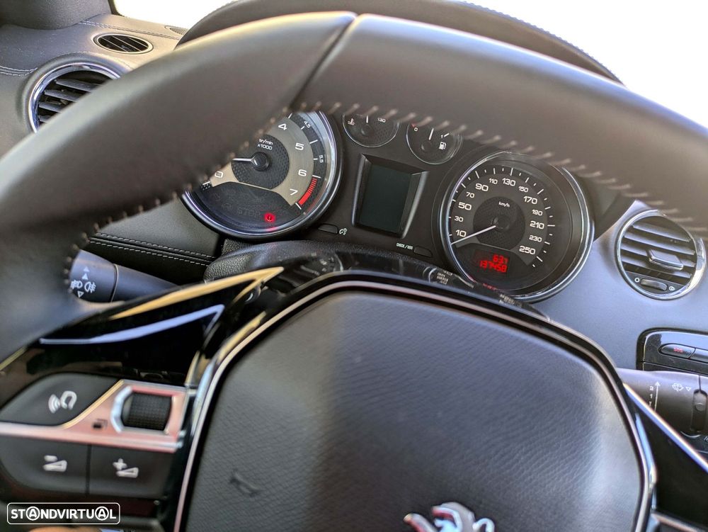 Peugeot RCZ 1.6 THP - 16