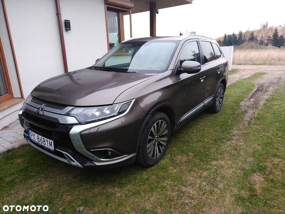 Mitsubishi Outlander 2.0 Intense 4WD CVT - 1