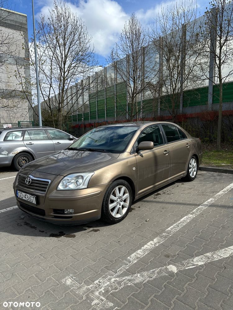 Toyota Avensis 2.0 VVT-i Sol - 11