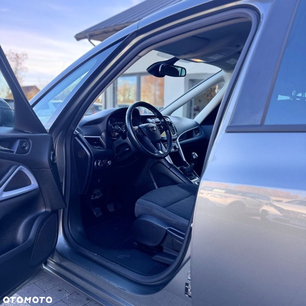 Opel Zafira - 26