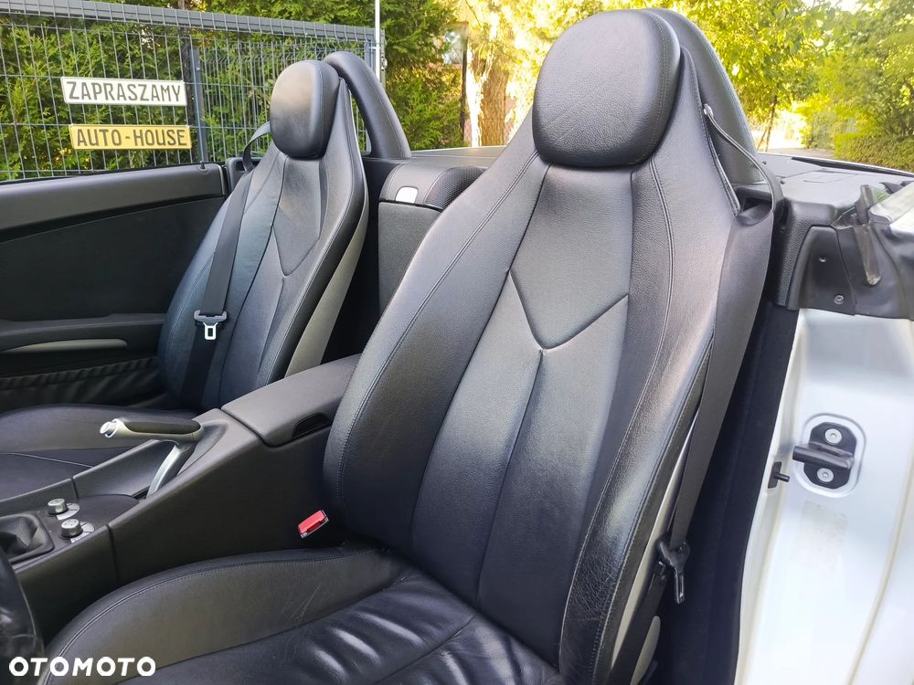 Mercedes-Benz SLK - 22