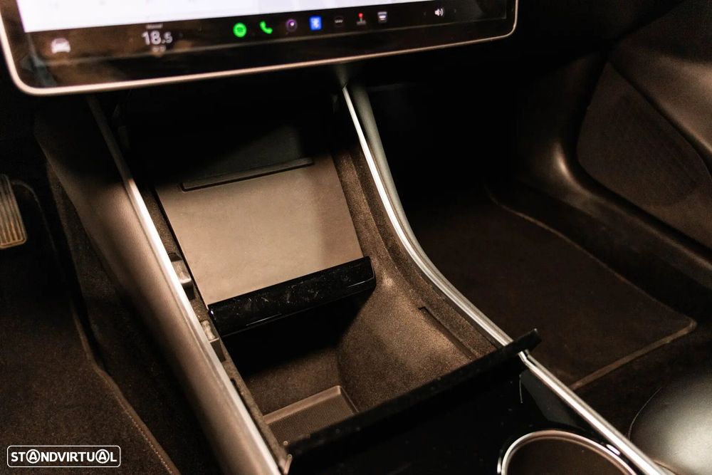 Tesla Model 3 Long-Range Dual Motor AWD - 26