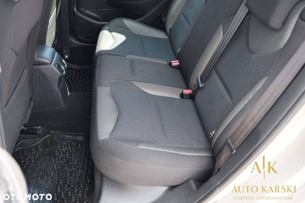 Peugeot 308 - 33