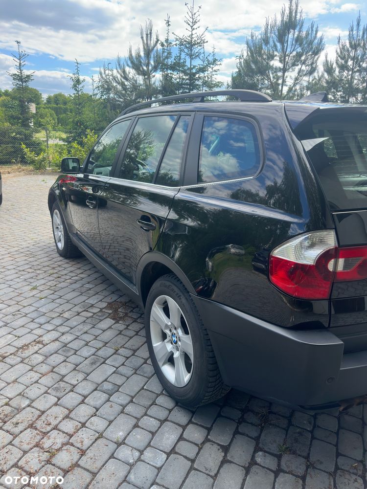 BMW X3 2.5i - 4