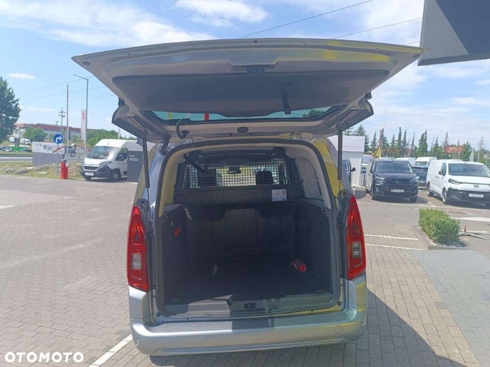 Fiat Doblo Combi 1.5 BlueHDI S&S L2 - 11