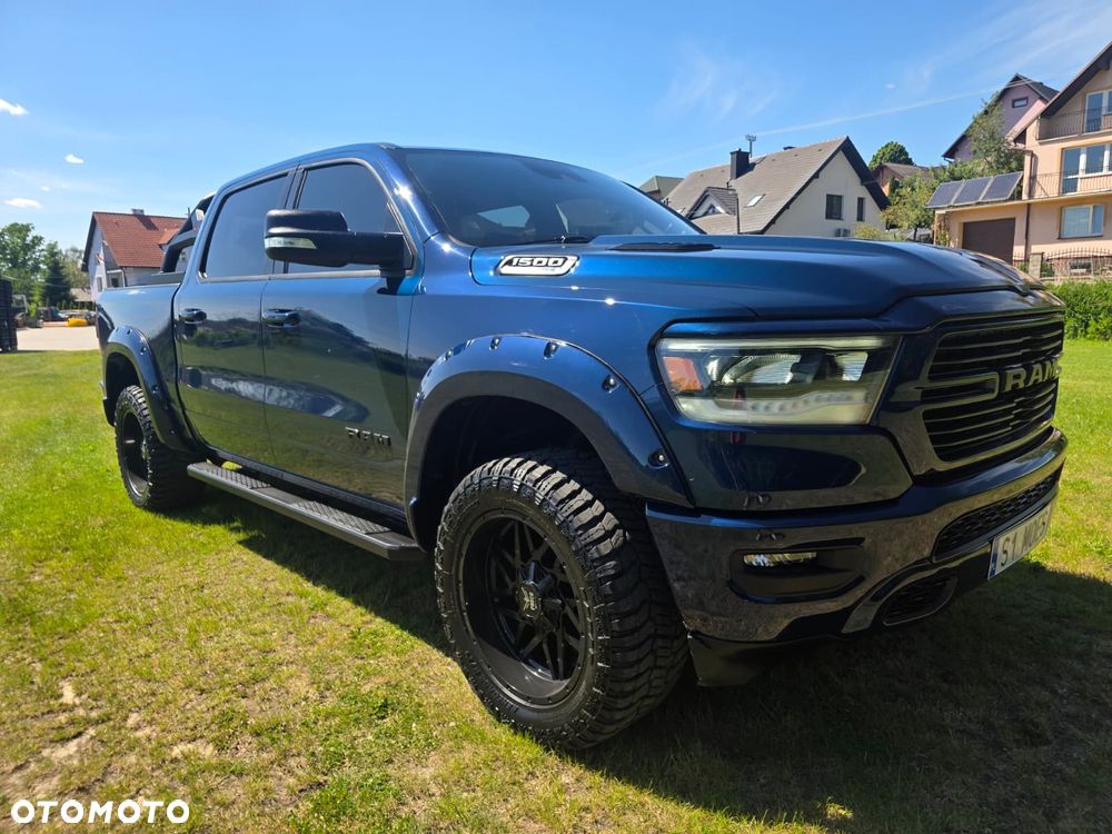 Dodge RAM 5.7 4x4 - 1