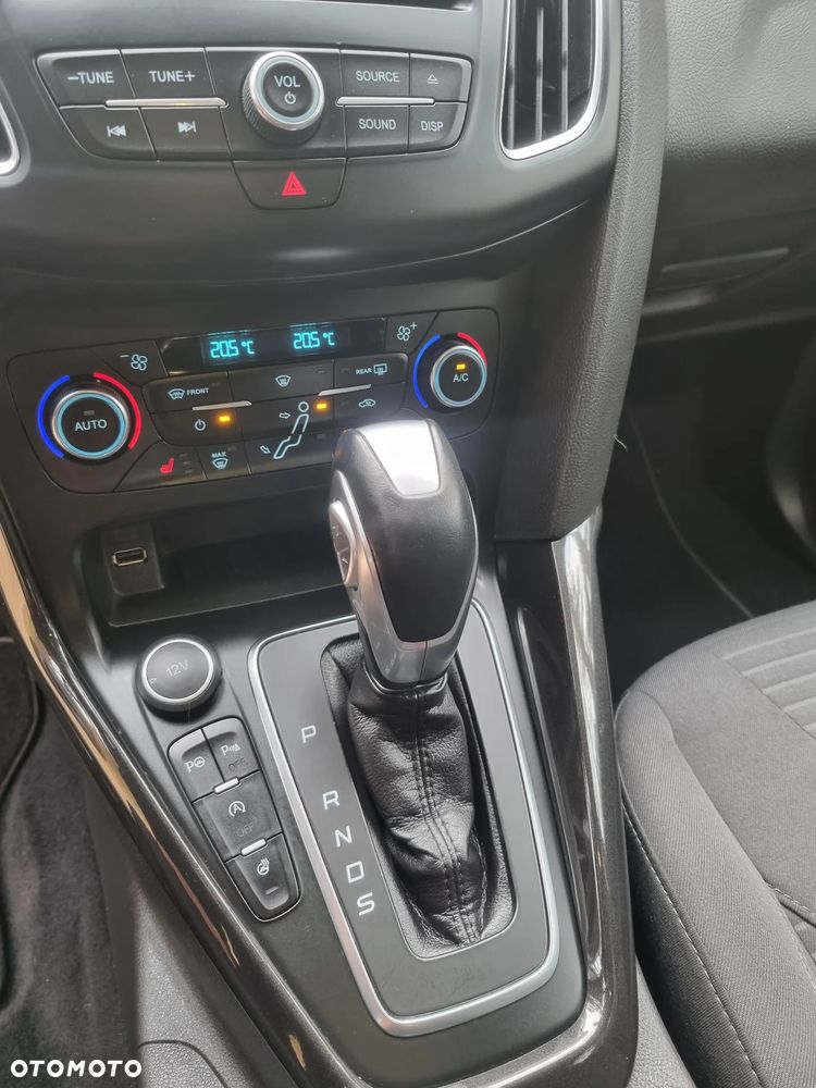 Ford Focus 1.5 EcoBoost Start-Stopp-System Business Edition - 14