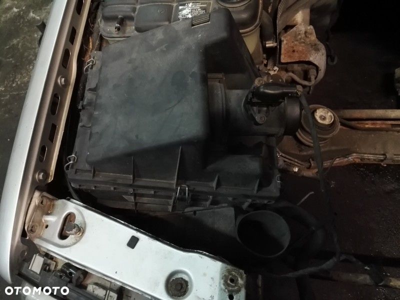 obudowa filtra powietrza 2.2cdi mercedes c220 w202 - 2