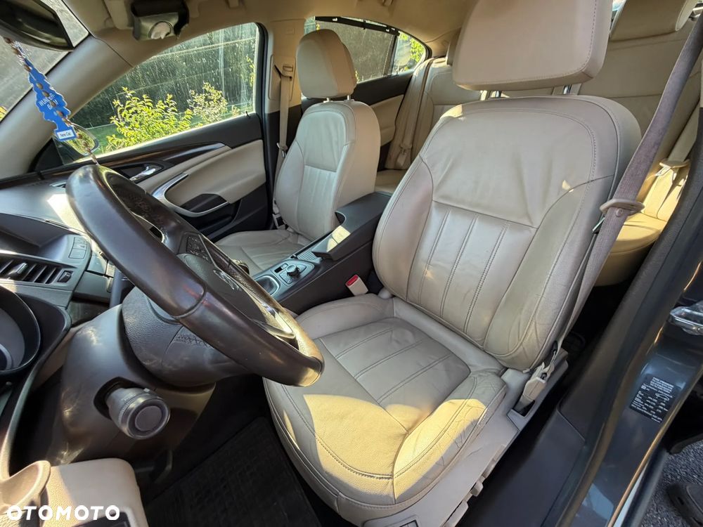Opel Insignia 1.8 Cosmo - 11