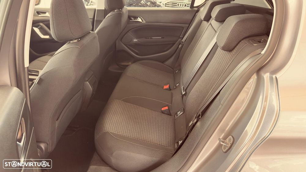 Peugeot 308 1.2 PureTech Active Pack - 8