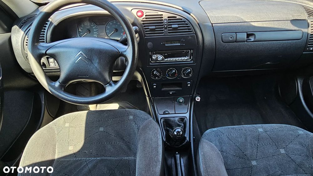 Citroën Xsara 1.6i SX - 5