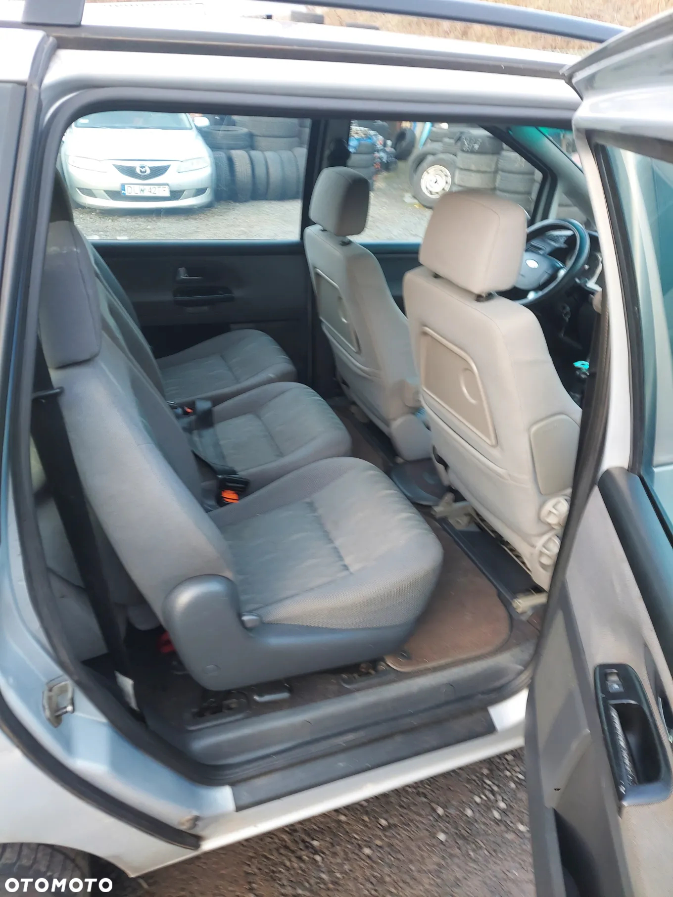 Ford Galaxy - 6