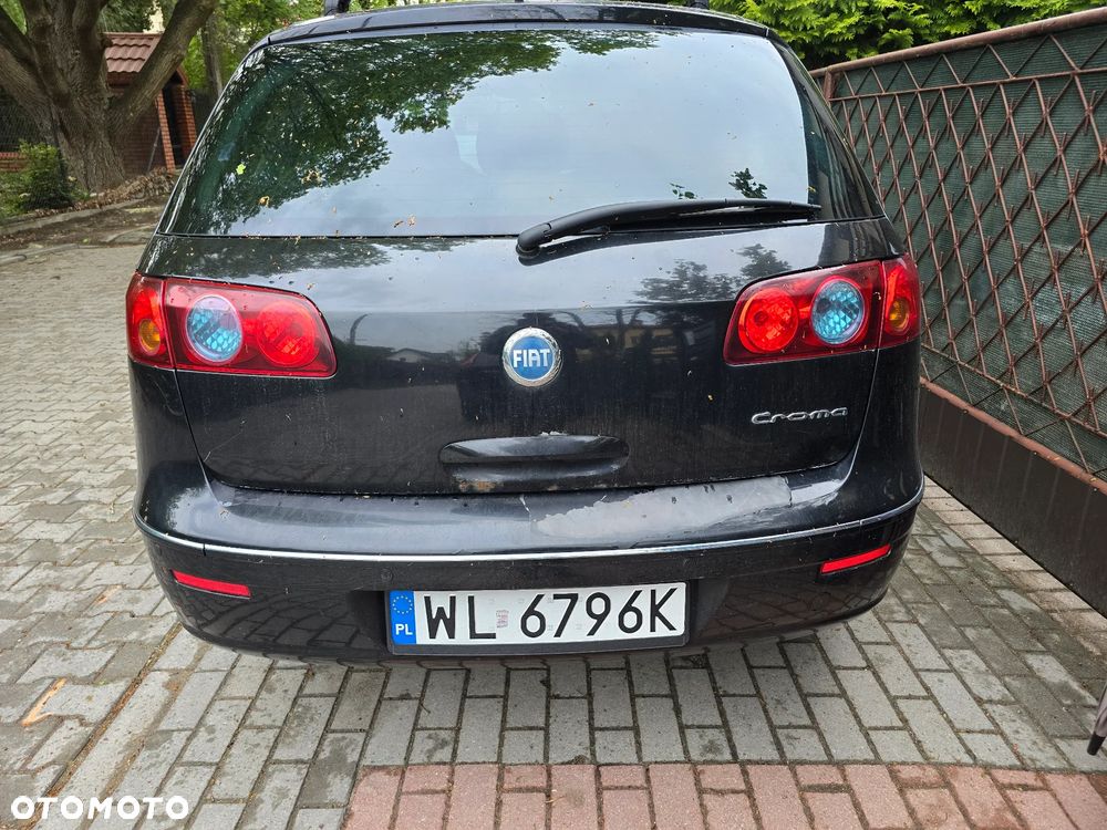 Fiat Croma 1.9 JTD Emotion - 4