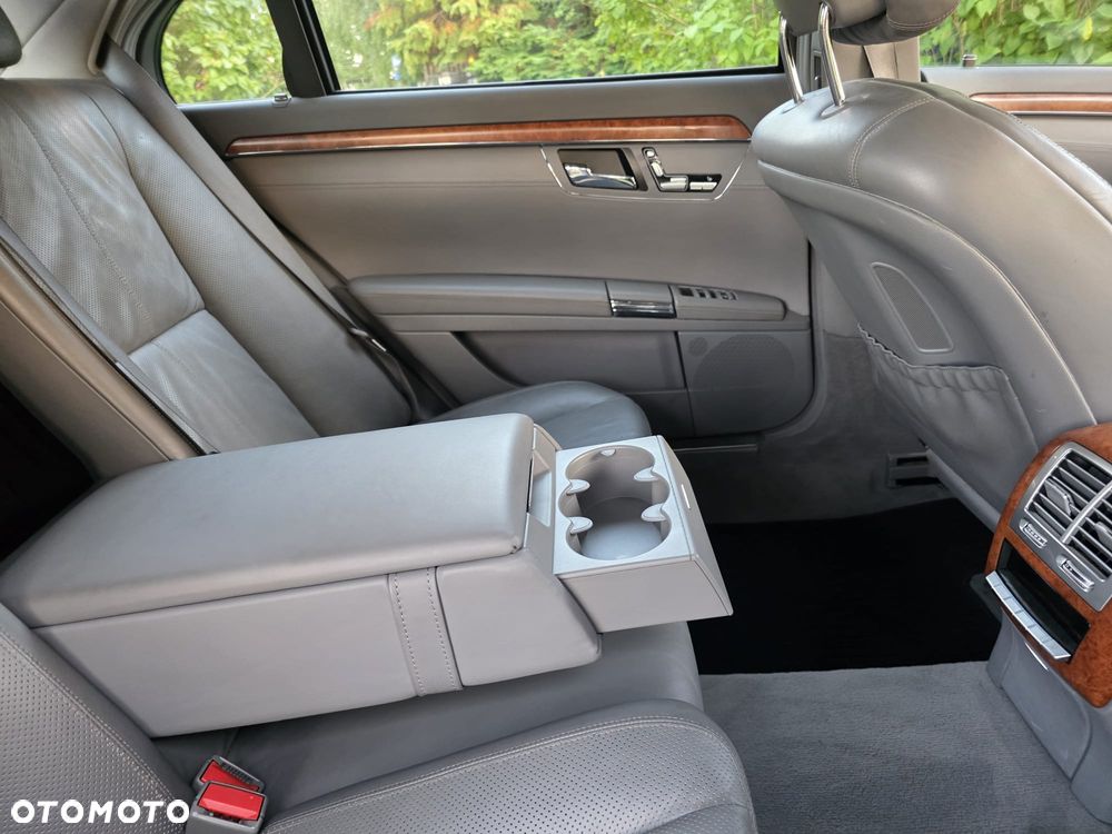 Mercedes-Benz Klasa S 500 4-Matic - 21