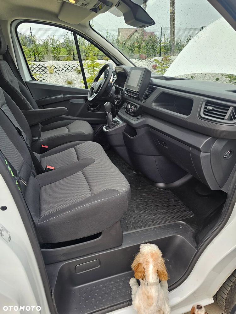 Renault Trafic - 30