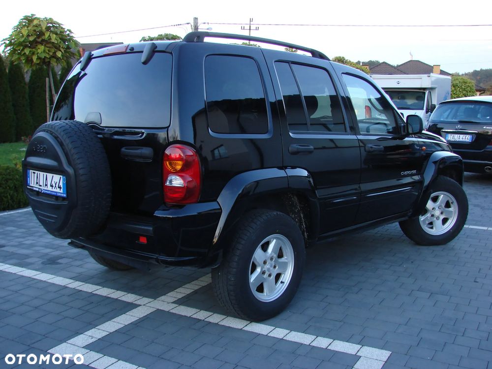 Jeep Cherokee 2.8 CRD Exclusive - 12
