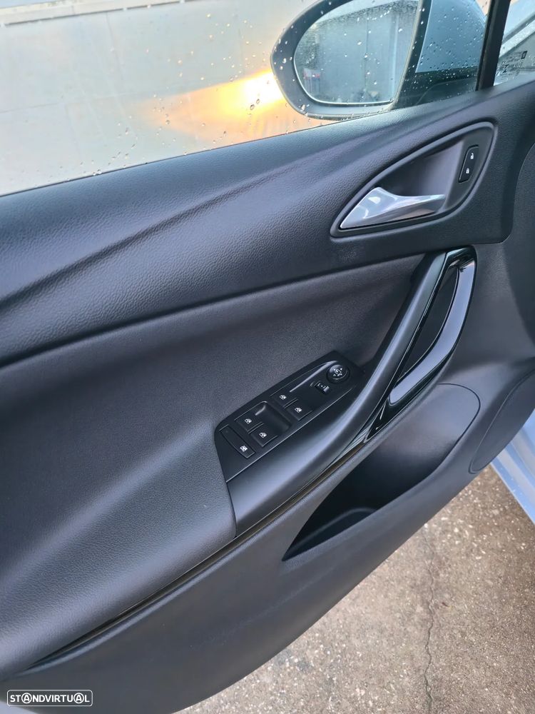 Opel Astra 1.6 CDTI Dynamic Sport S/S - 33