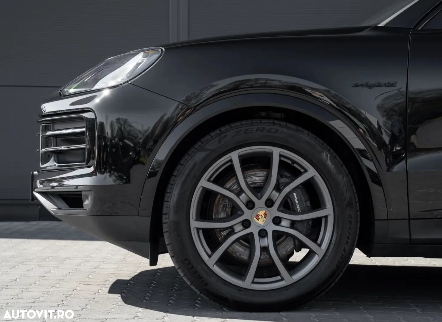 Porsche Cayenne - 12