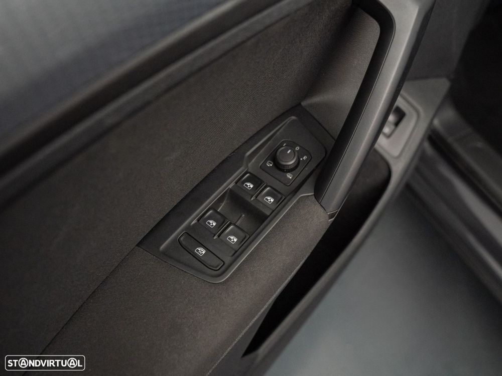 VW Tiguan 1.4 TSI eHybrid Conceptline DSG - 18