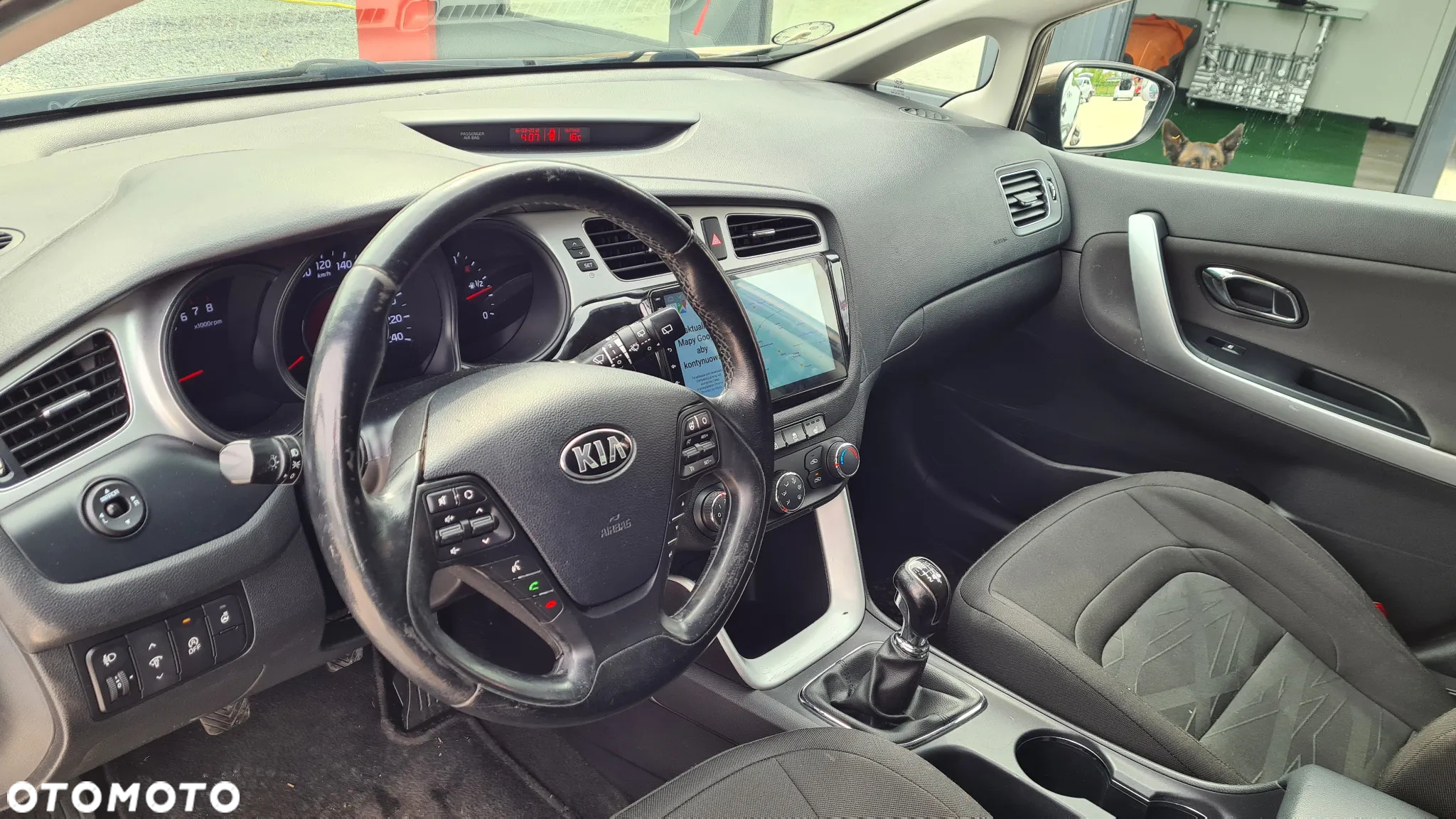 Kia Ceed - 35