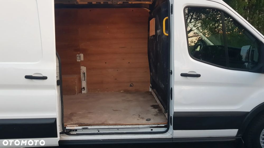 Ford Transit - 15