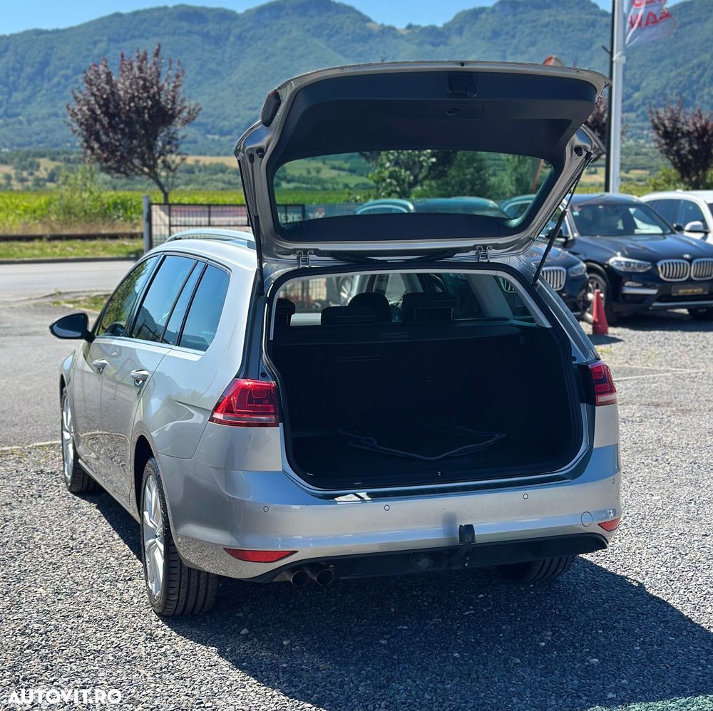 Volkswagen Golf 2.0 TDI (BlueMotion Technology) Highline - 24