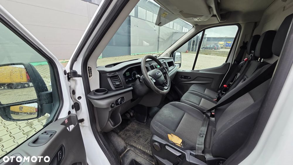 Ford Transit - 8