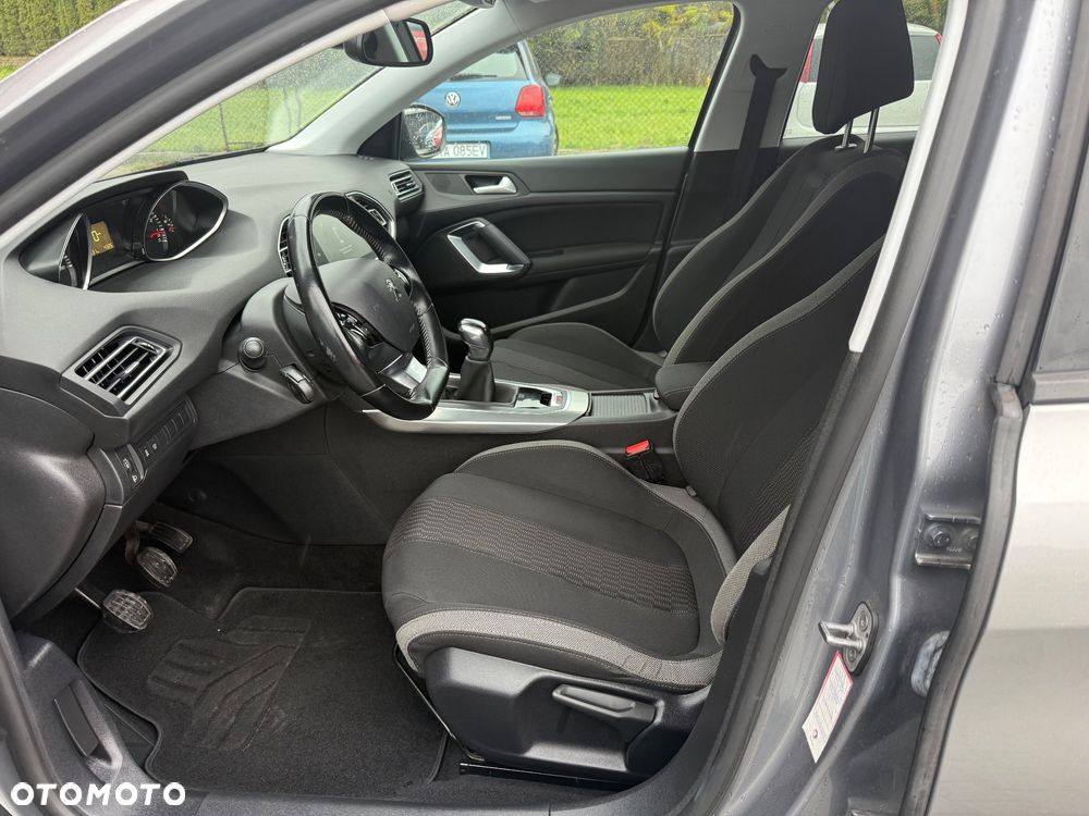 Peugeot 308 1.2 PureTech Access S&S - 8
