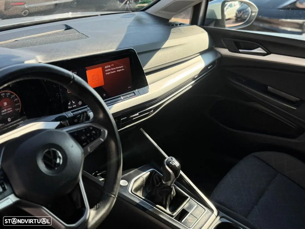 VW Golf Variant - 22