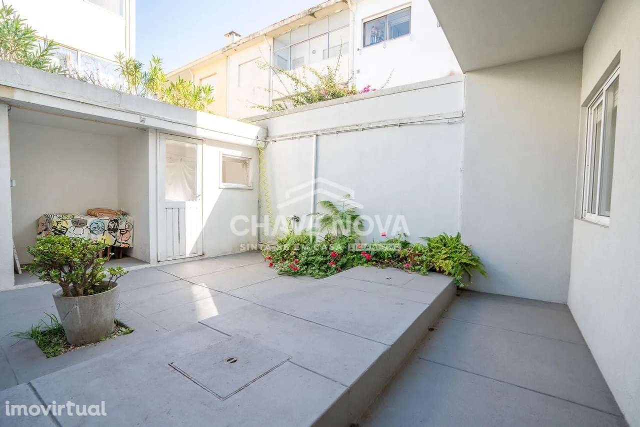 Moradia V5 Renovada, no Bairro dos Músicos, Porto - Grande imagem: 4/25