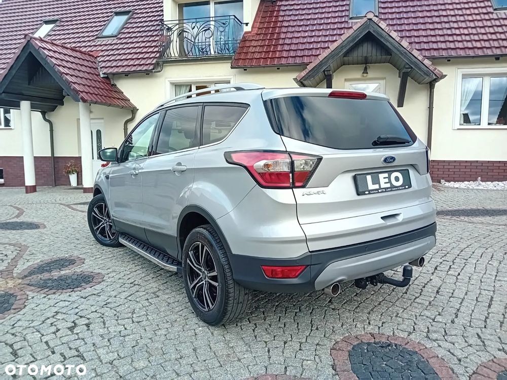 Ford Kuga 2.0 TDCi FWD Titanium - 10