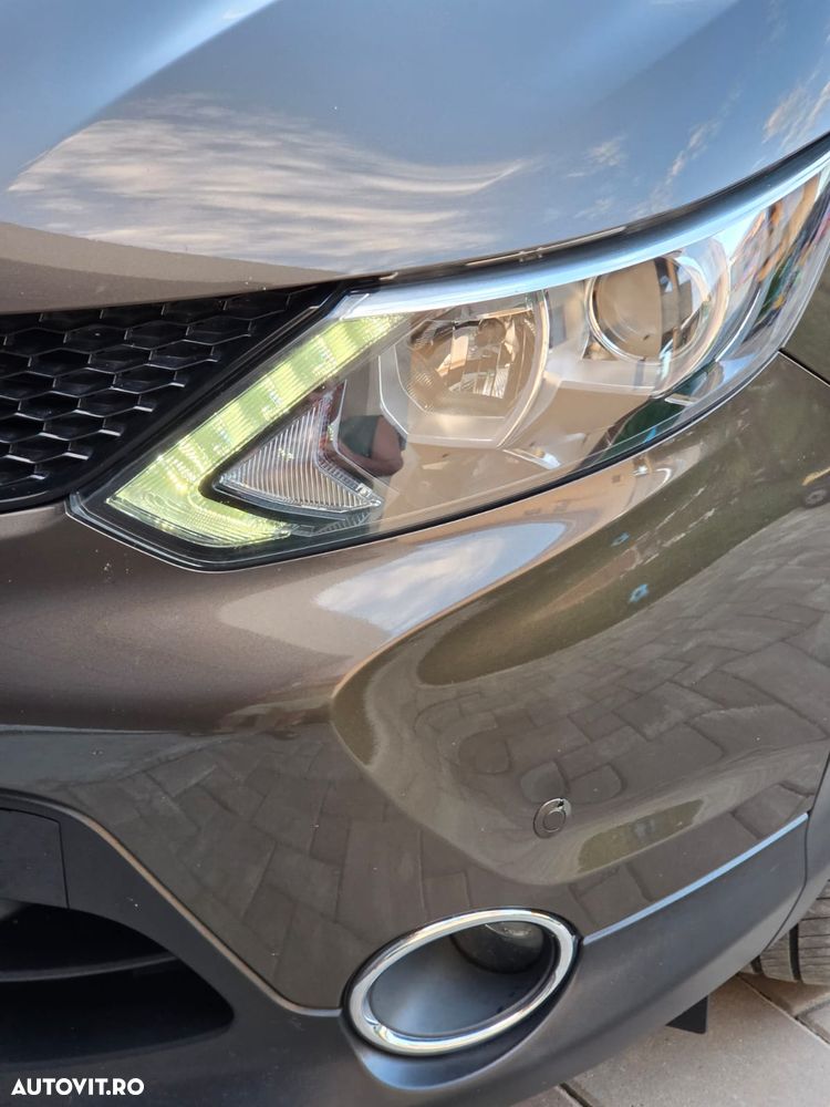 Nissan Qashqai 1.6 DCI Start/Stop Tekna - 16