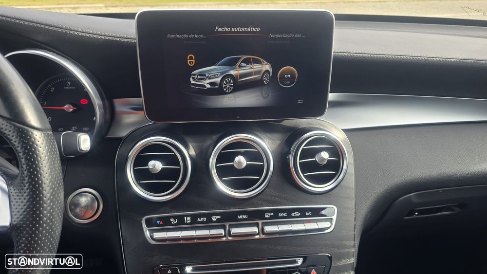 Mercedes-Benz GLC 220 - 18