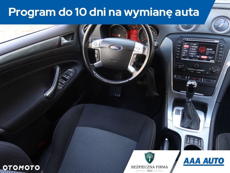 Ford Mondeo - 8
