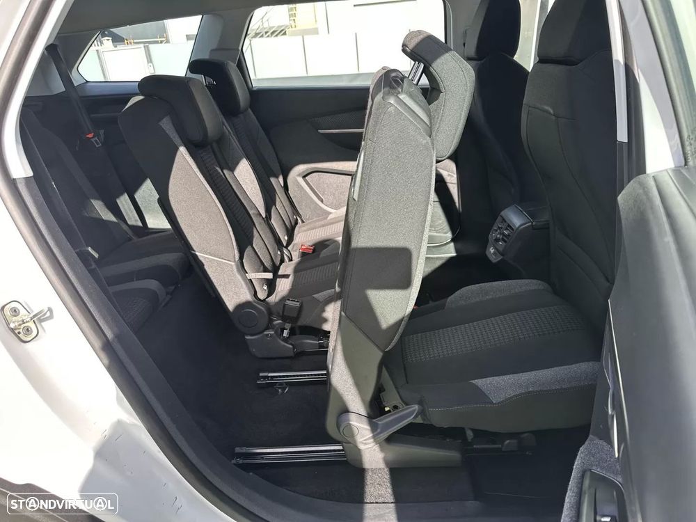 Peugeot 5008 1.2 PureTech Allure Pack - 37
