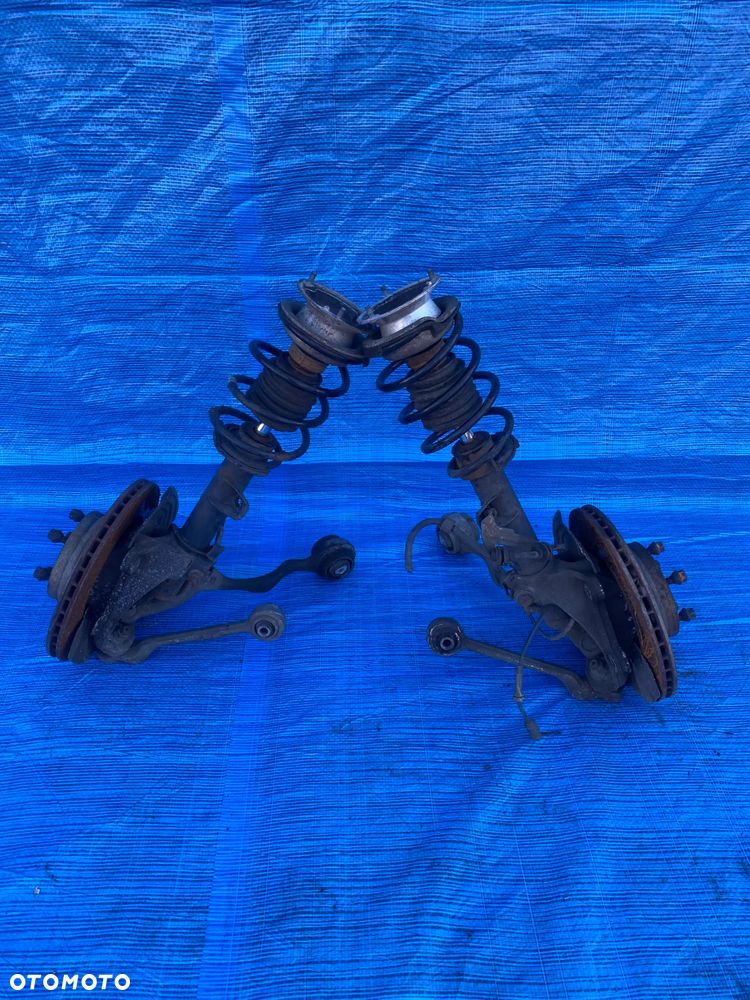 MCPHERSON ZAWIESZENIE ZWROTNICA KOPYTO AMORTYZATOR WAHACZ PIASTA KOMPLET PRAWY LEWY PRZÓD PRZEDNI BMW E90/E91 - 1