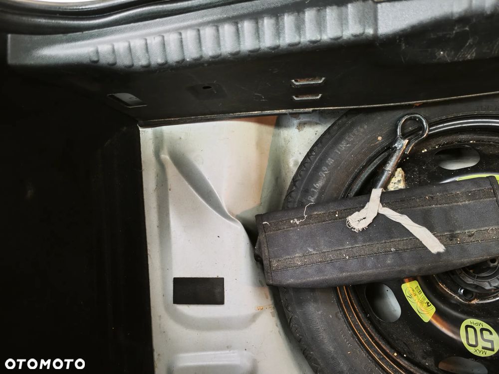 Citroën C3 BlueHDi 100 S&S FEEL PACK - 22